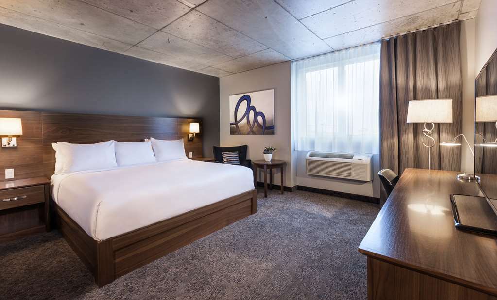 Imperia Hotel Et Suites Terrebonne Habitación foto